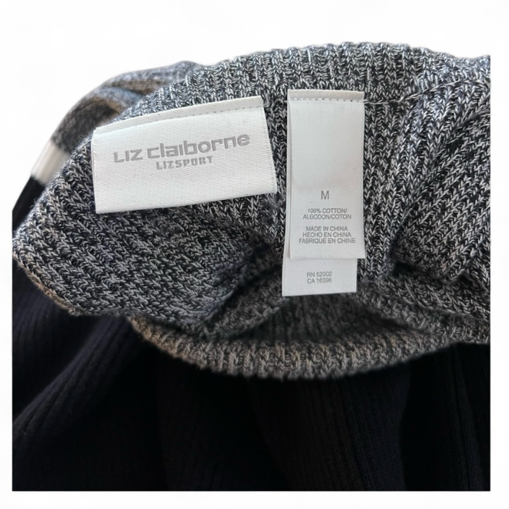 Liz Claiborne Black and Gray Knit Turtleneck Sweater - Picture 4 of 4
